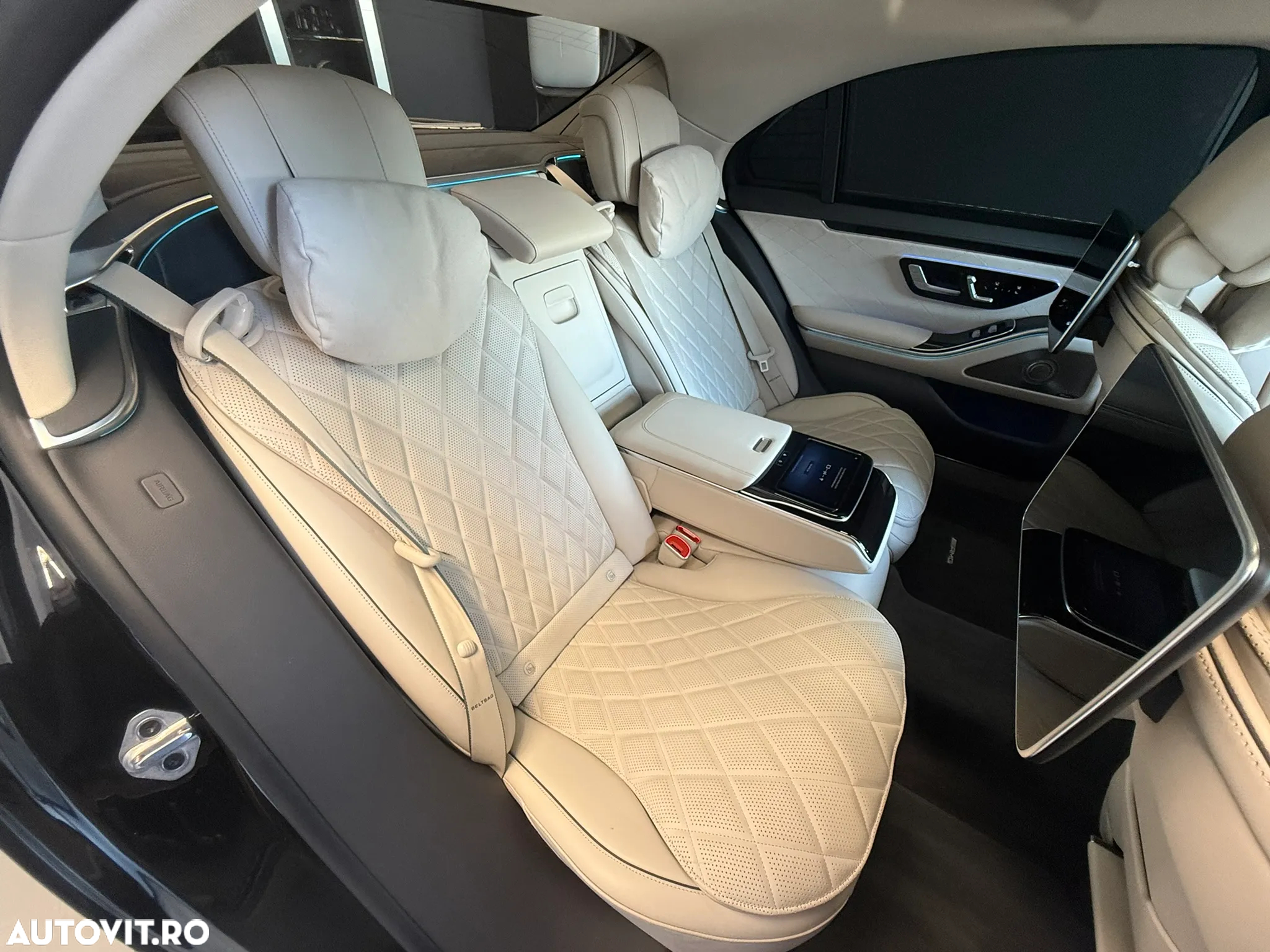 Mercedes-Benz S 580 4MATIC MHEV Long Aut. - 24