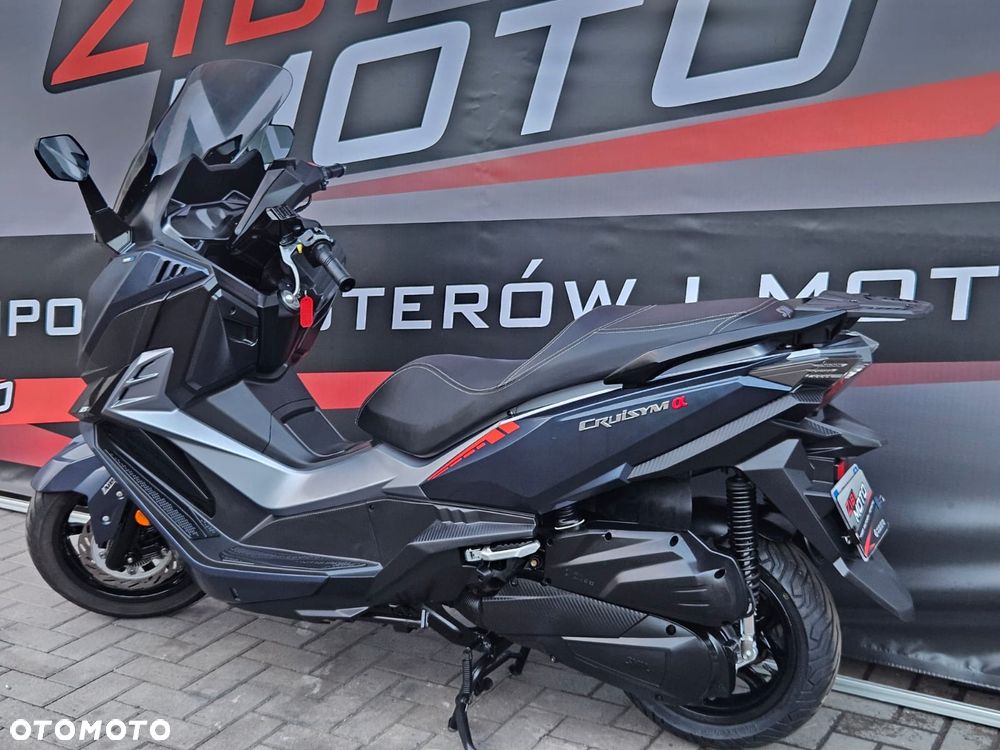 SYM CRUiSYM - 12