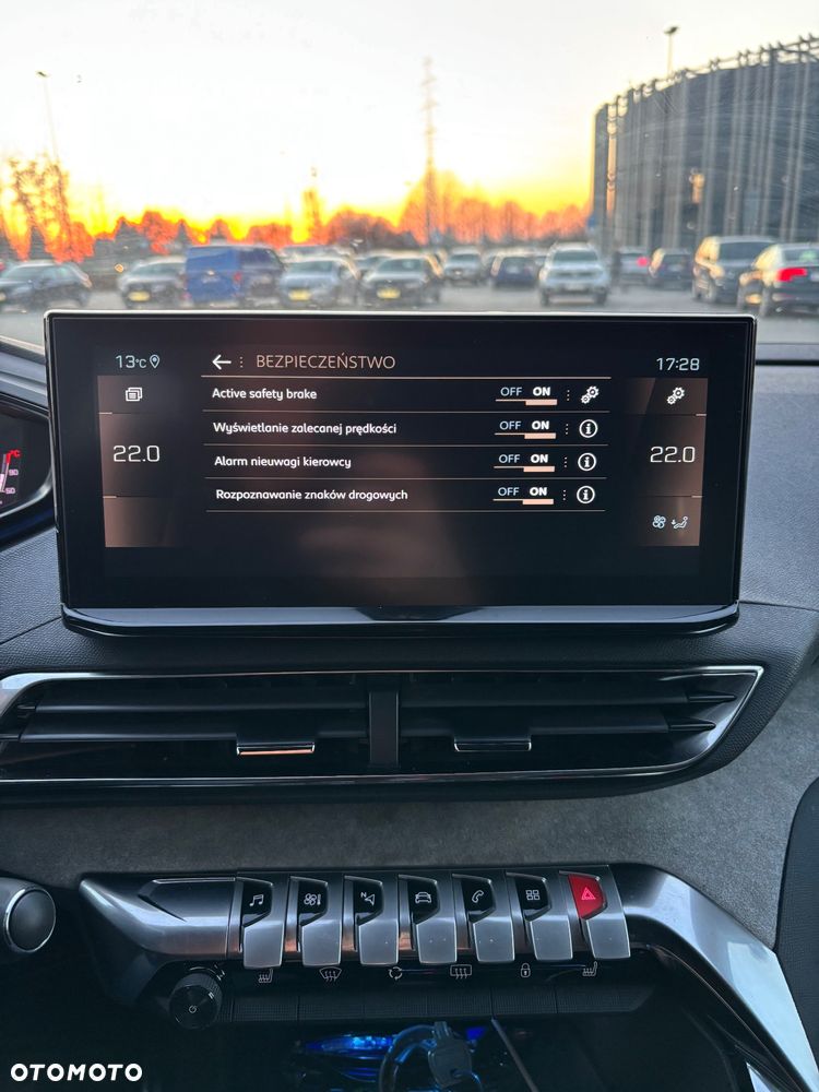 Peugeot 3008 BlueHDi 130 Stop & Start EAT8 Active - 17