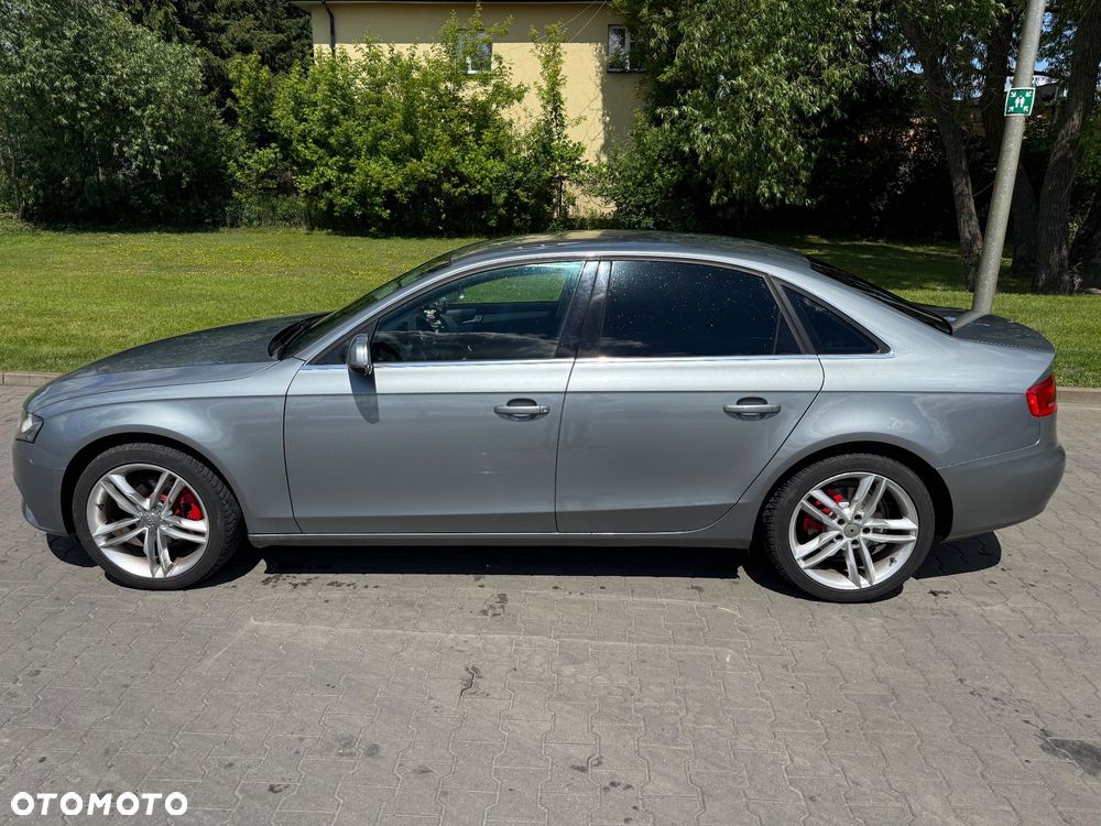 Audi A4 Avant 2.0 TDI - 4