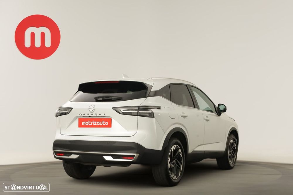 Nissan Qashqai - 4