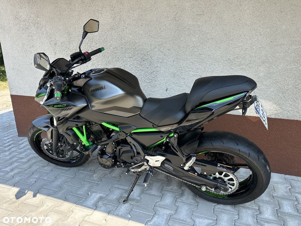Kawasaki Z 650 - 11