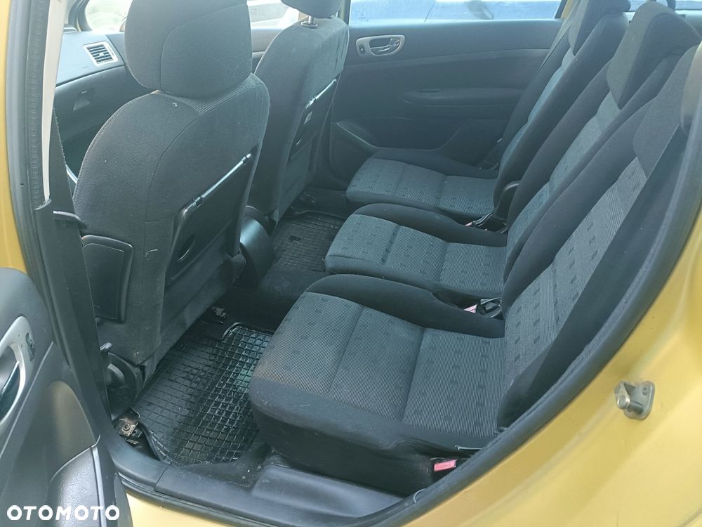 Peugeot 307 - 6
