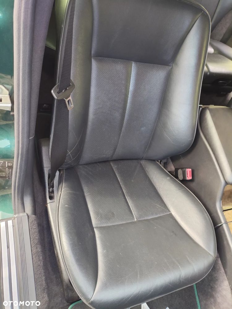 Mercedes-Benz Klasa E 430 T Avantgarde - 18