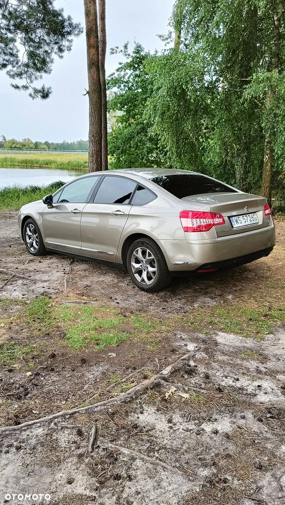 Citroën C5 HDi 135 FAP Confort - 23