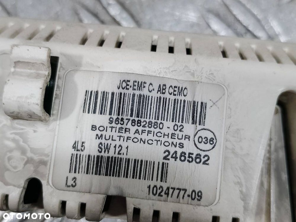 WYŚWIETLACZ CITROEN C4 9657882880-02 1.6 16V - 3