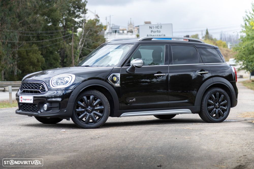 MINI Countryman Cooper SE ALL4 Auto - 6