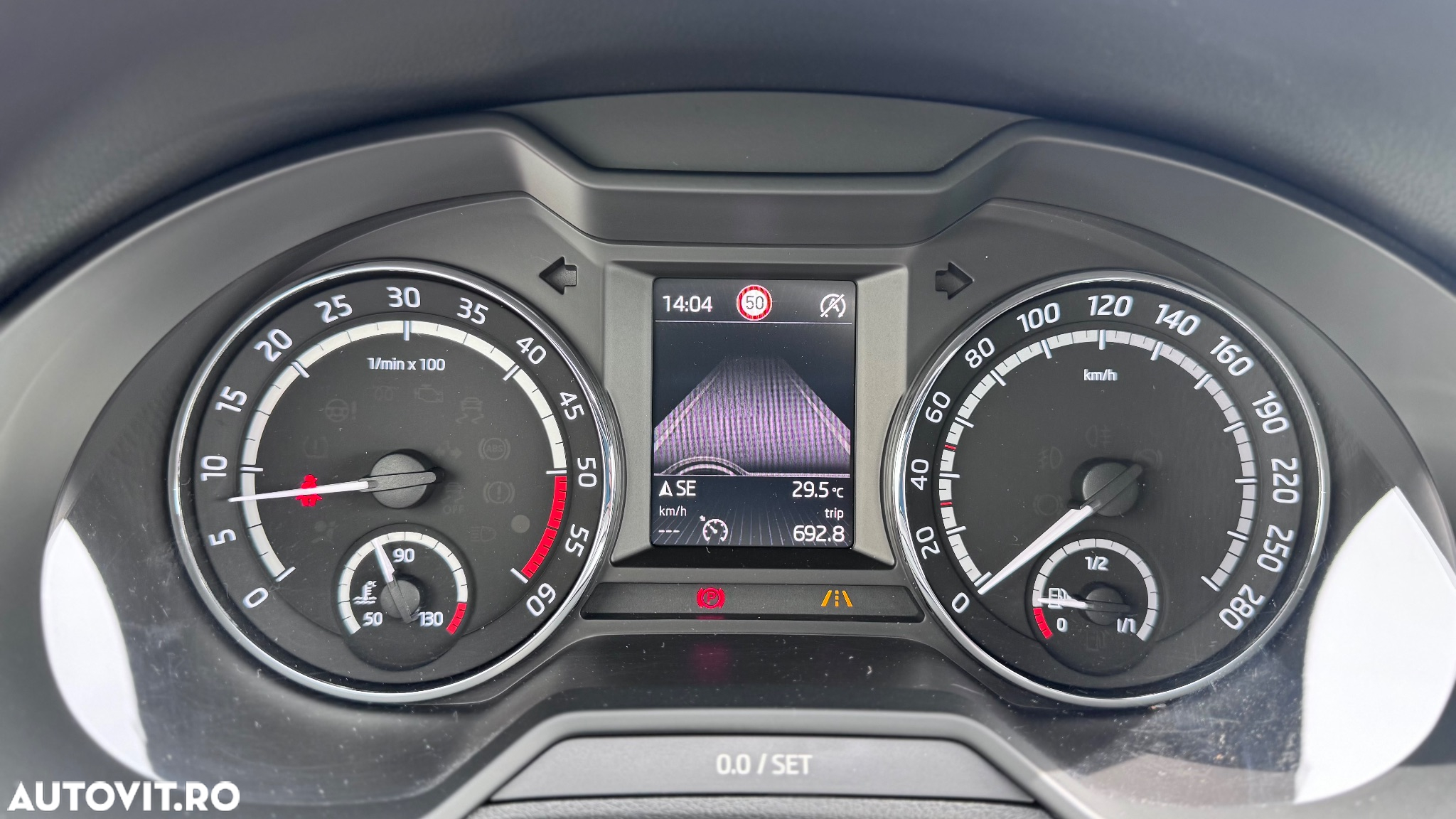 Skoda Octavia 2.0 TDI RS - 23