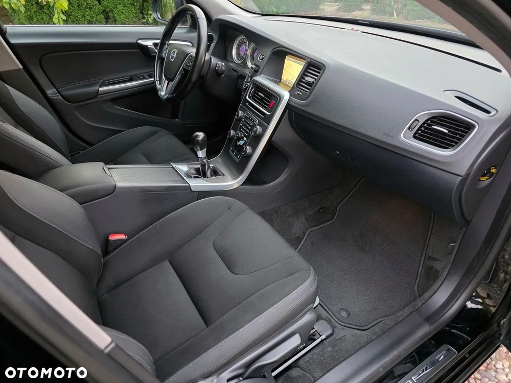 Volvo V60 - 26