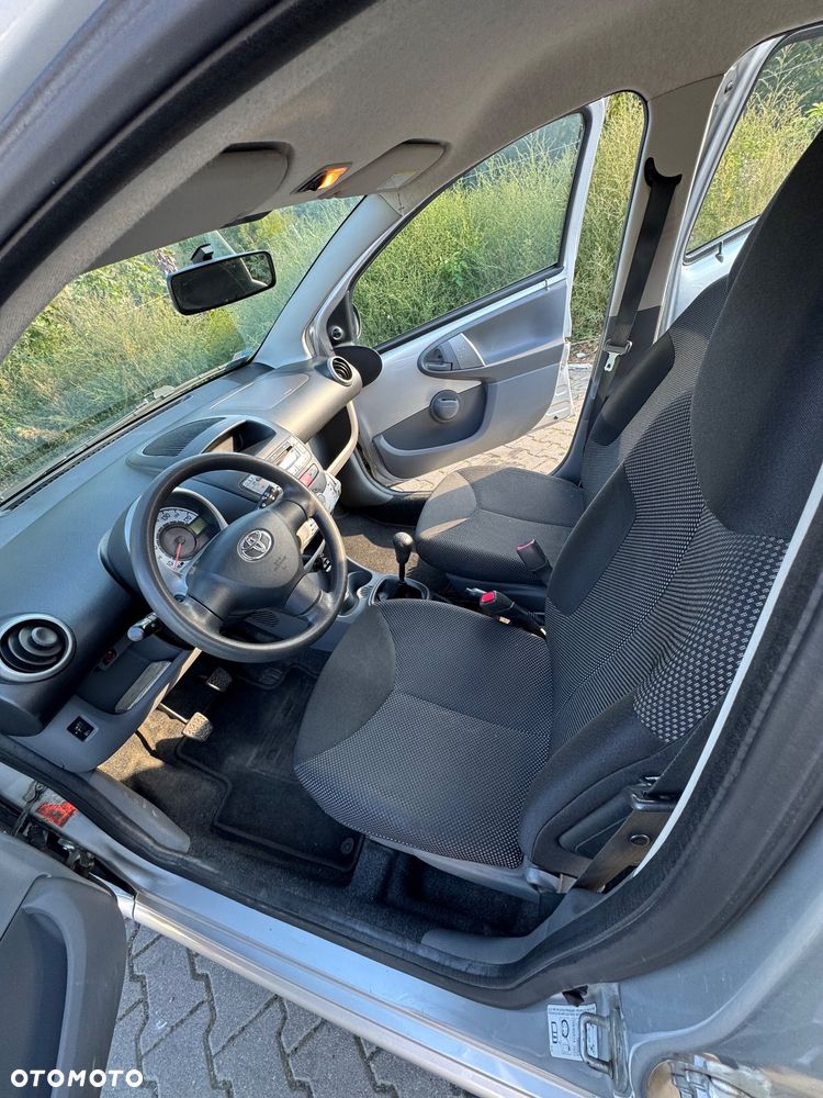 Toyota Aygo - 10