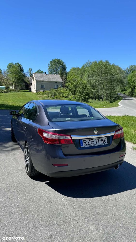 Renault Latitude 2.0 dCi Privilege - 9