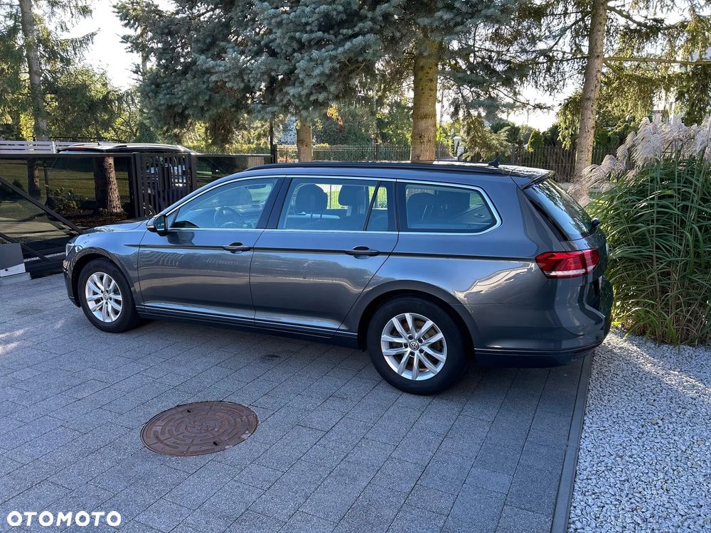 Volkswagen Passat 1.6 TDI BMT Comfortline - 5