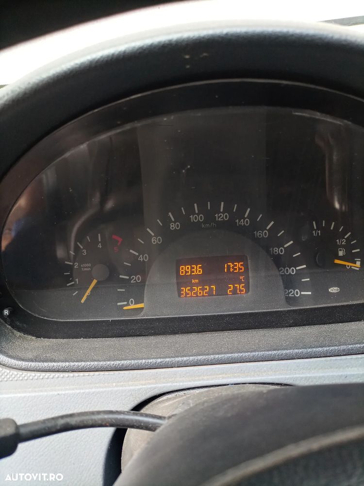 Mercedes-Benz Vito - 2