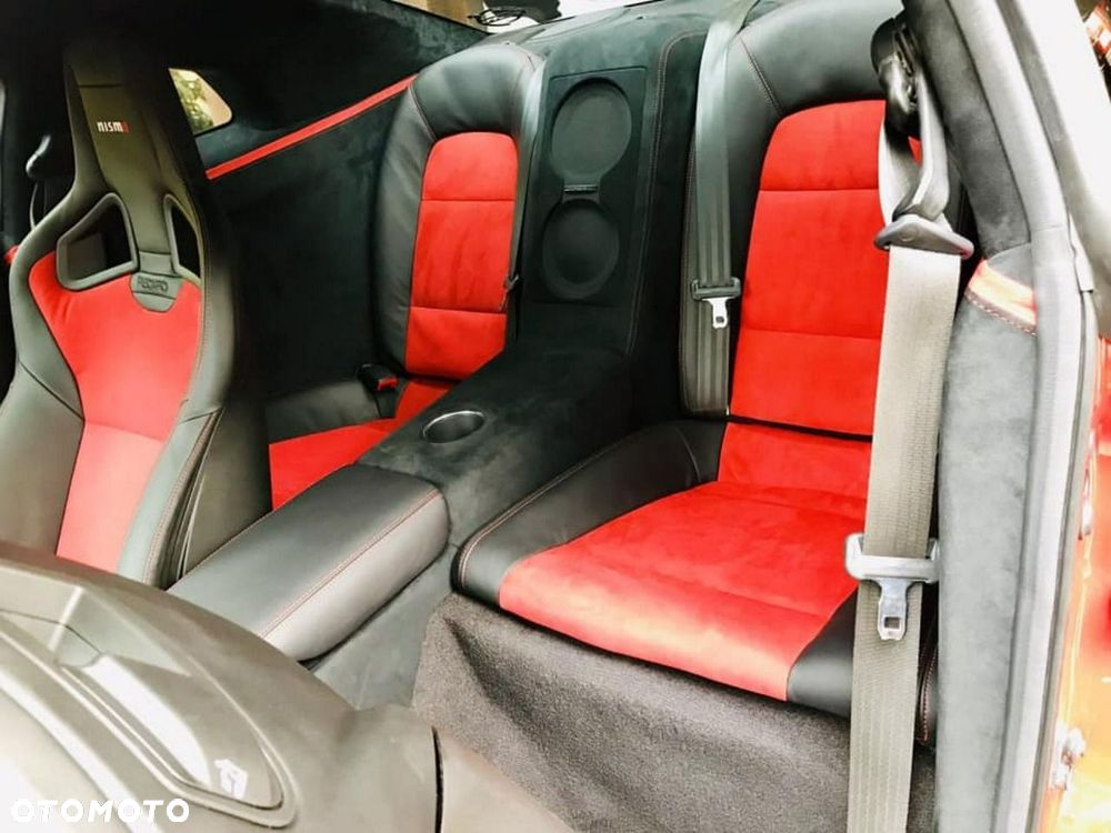 Nissan GT-R - 20