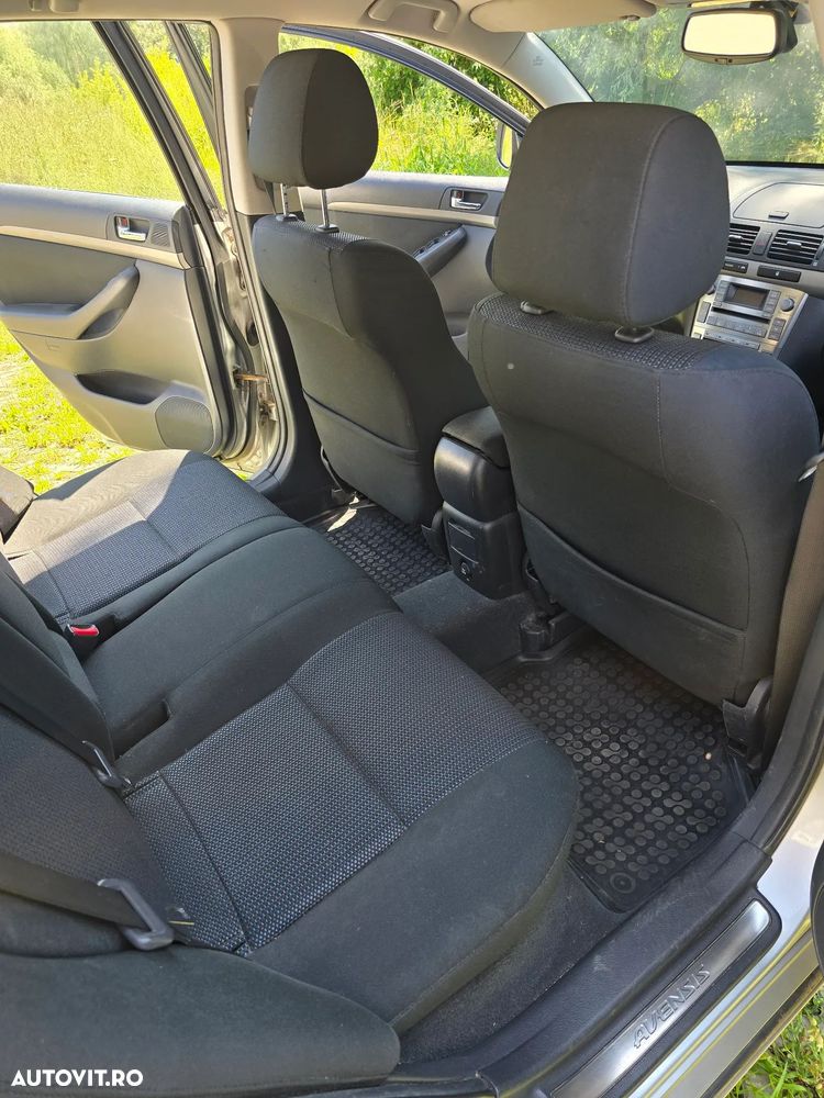 Toyota Avensis 2.0 D-4D Station Luna - 8