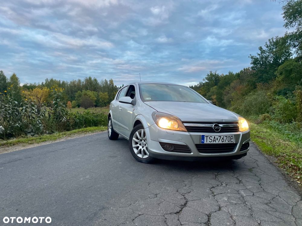 Opel Astra 1.7 CDTI Elegance - 11