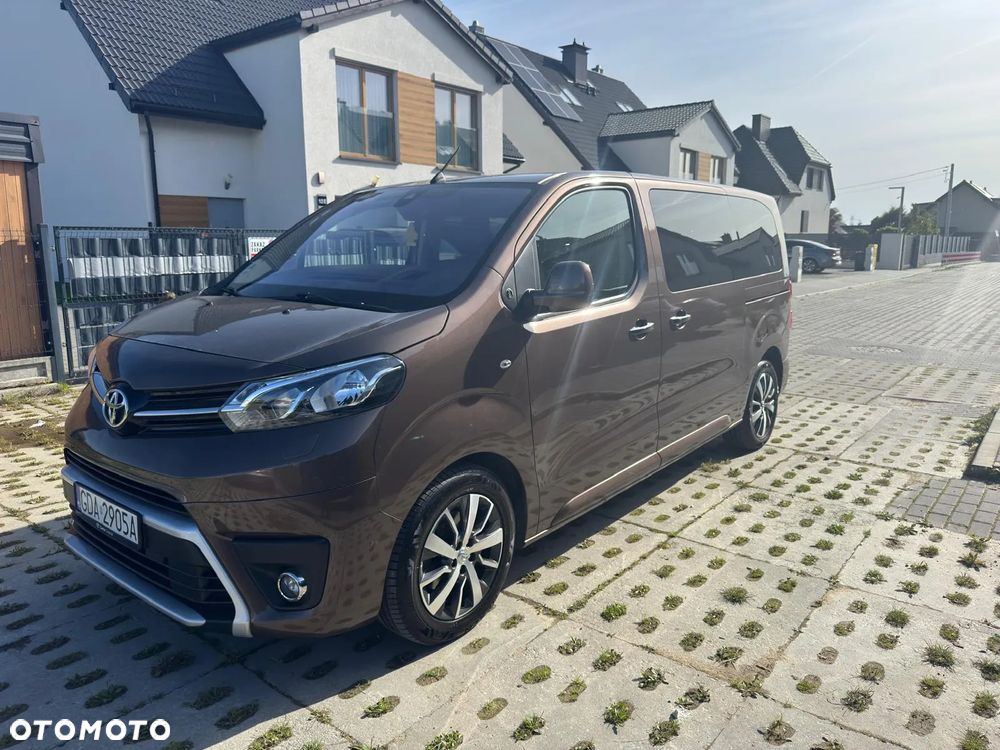 Toyota Proace Verso 2.0 D4-D Medium Family - 2
