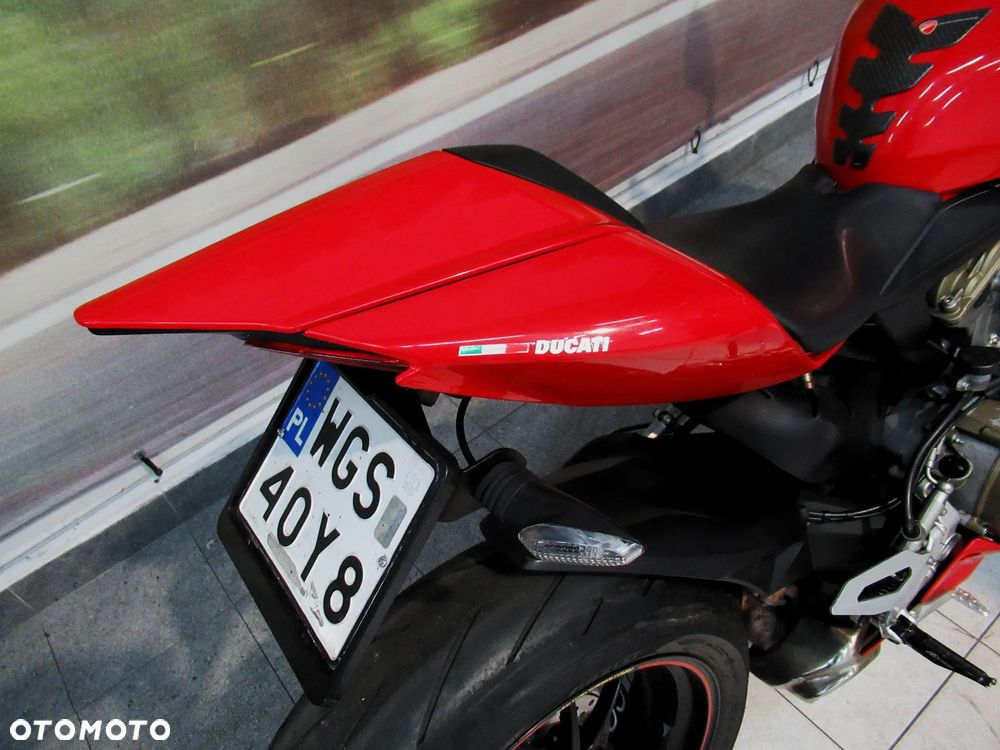 Ducati 1199 Panigale - 16
