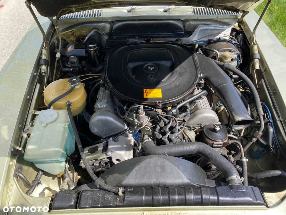 Mercedes-Benz SLC - 10