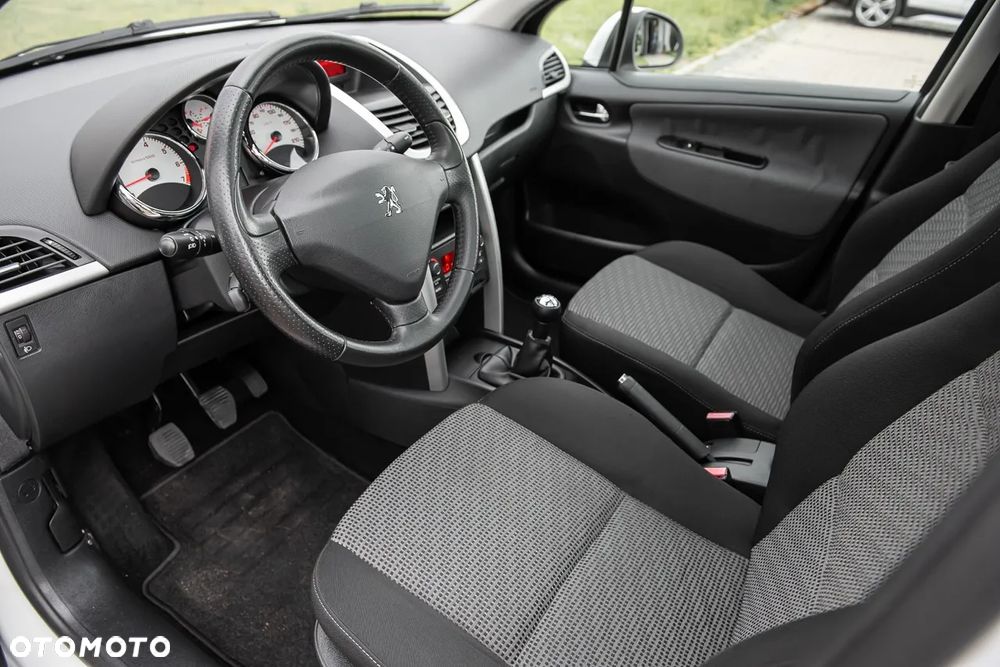 Peugeot 207 1.6 VTi Sporty - 17