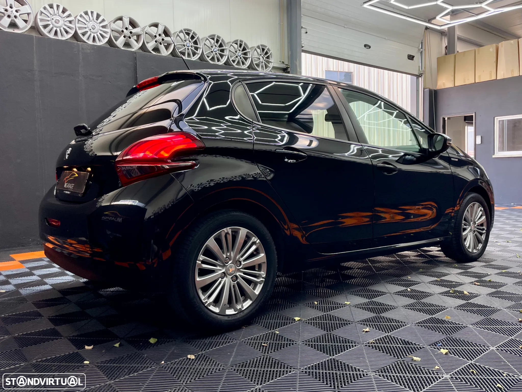 Peugeot 208 1.2 PureTech Style - 3