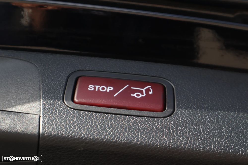 Mercedes-Benz E 300 de AMG Line - 8