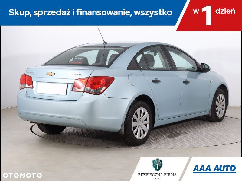 Chevrolet Cruze - 6