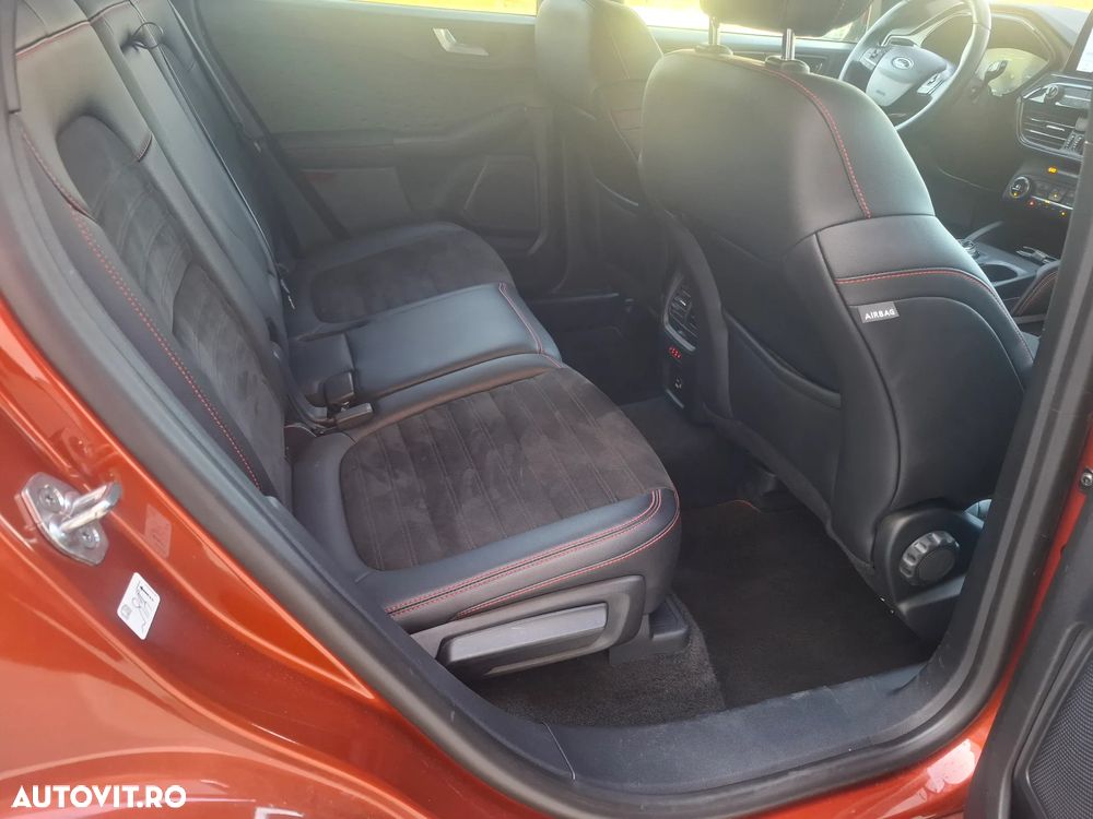 Ford Kuga 2.0 EcoBlue A8 AWD ST Line - 9