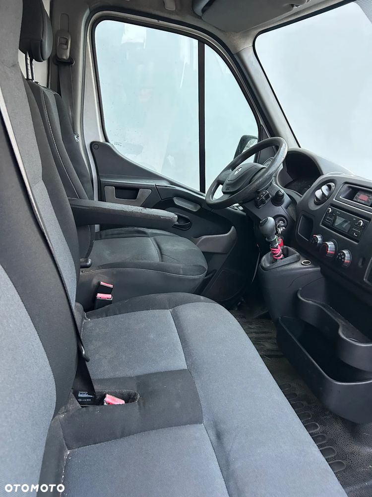 Renault Master 2.3DCI - 10