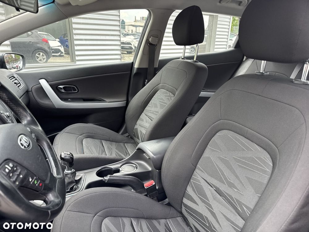 Kia Ceed - 15
