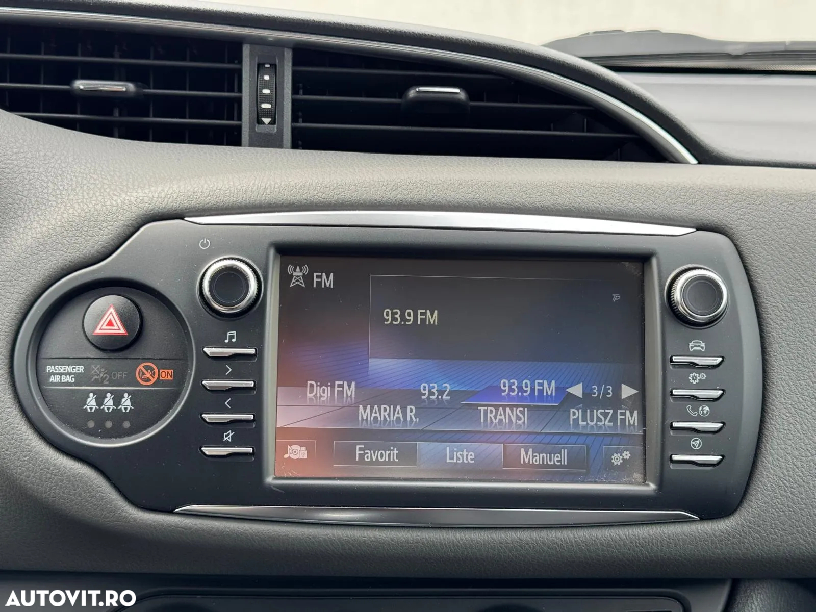 Toyota Yaris 1.0 L Eco - 27