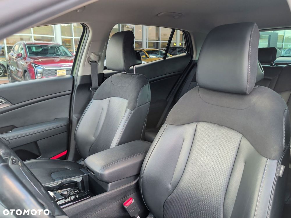 Kia Sportage 1.6 T-GDI MHEV Business Line 2WD DCT - 12