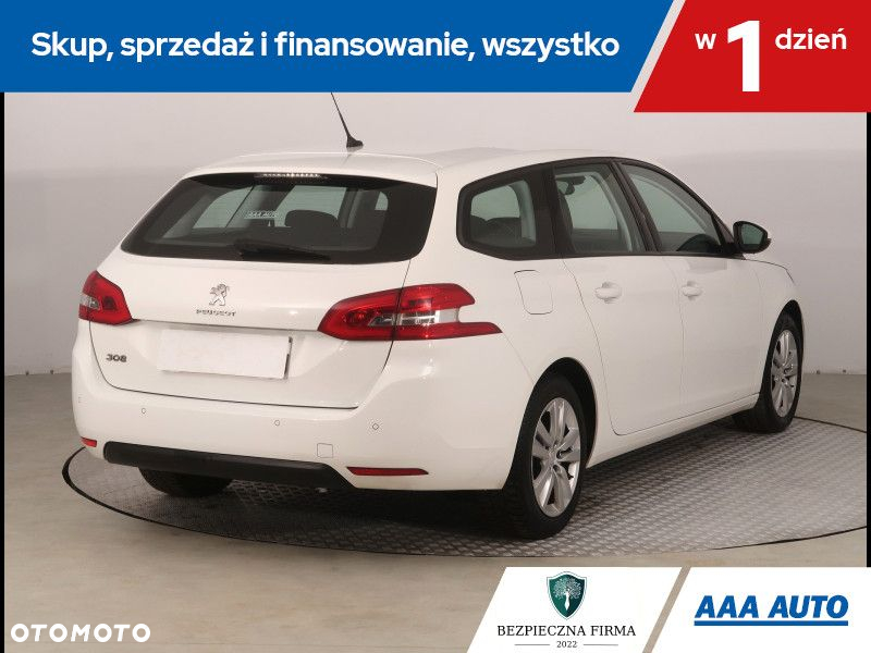 Peugeot 308 - 6