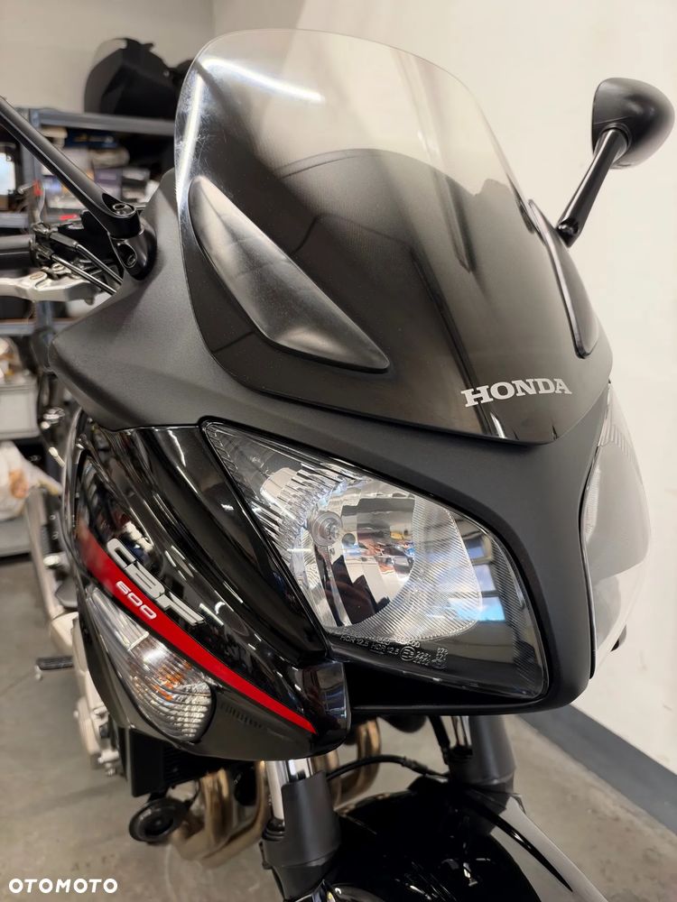 Honda CBF - 35