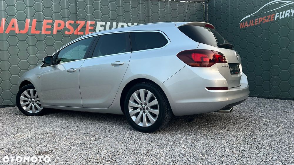 Opel Astra 1.4 Turbo Cosmo - 10