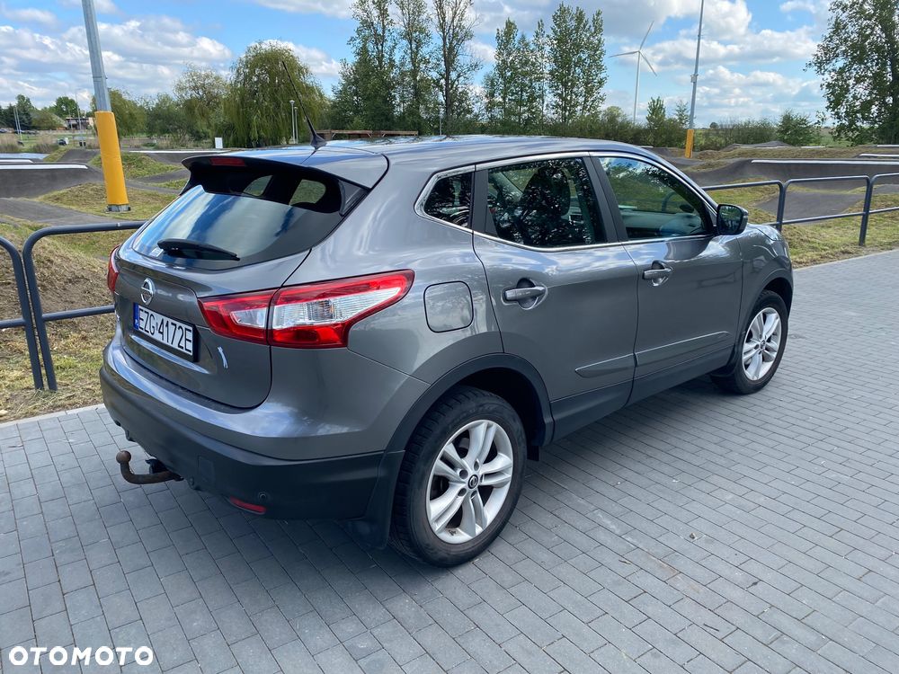Nissan Qashqai 1.6 DCi Xtronic ACENTA - 11
