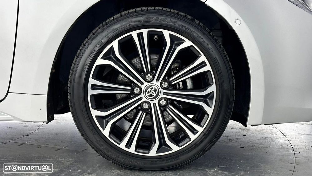 Toyota Corolla Touring Sports 1.8 Hybrid Exclusive - 19