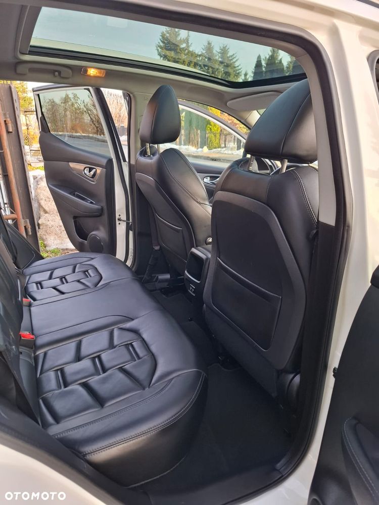 Nissan Qashqai 1.3 DIG-T MHEV N-Connecta - 16