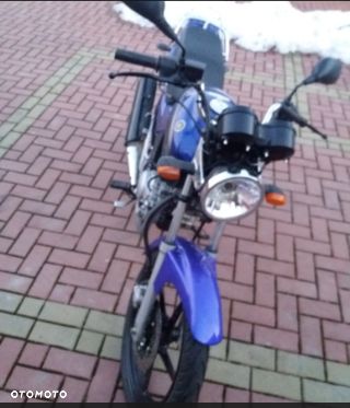Yamaha YBR - 4