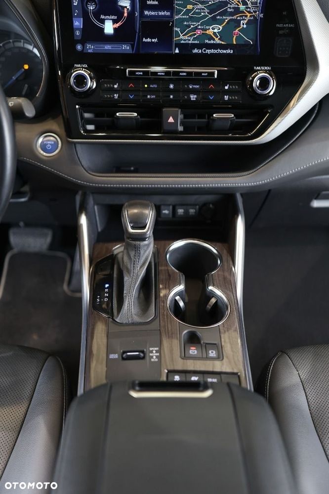 Toyota Highlander - 16