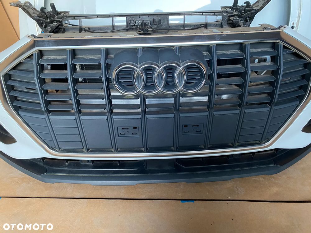 AUDI Q3 83A kompletny przód maska lampy zderzak błotnik pas LS9R 2Y2Y   26km - 11