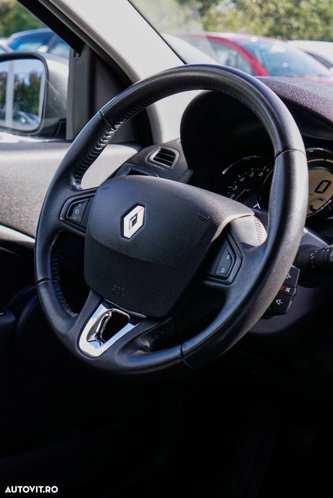 Renault Megane III Coupe 1.4 TCE Dynamique - 33