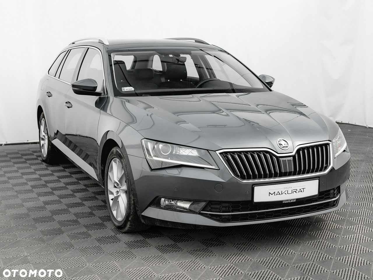 Skoda Superb 1.5 TSI ACT Ambition DSG - 4
