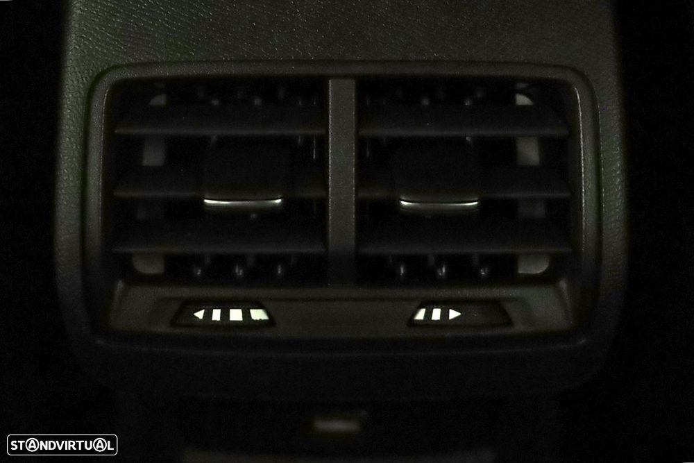 Citroën C4 1.2 PureTech Plus EAT8 - 23