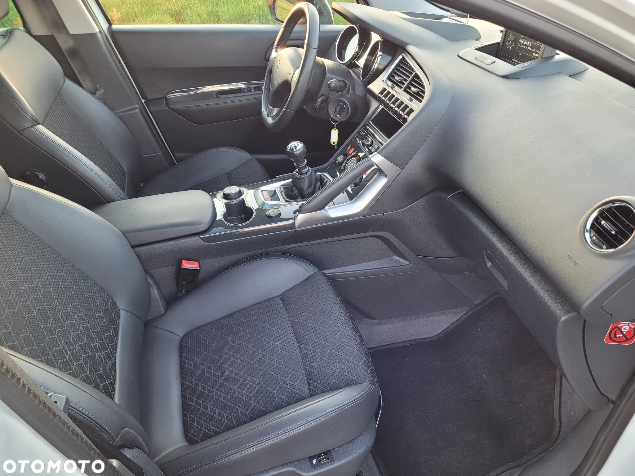 Peugeot 3008 - 23