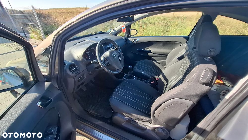Opel Corsa - 5