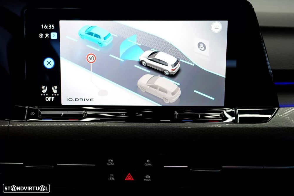 VW Golf 2.0 TDI GTD DSG - 39