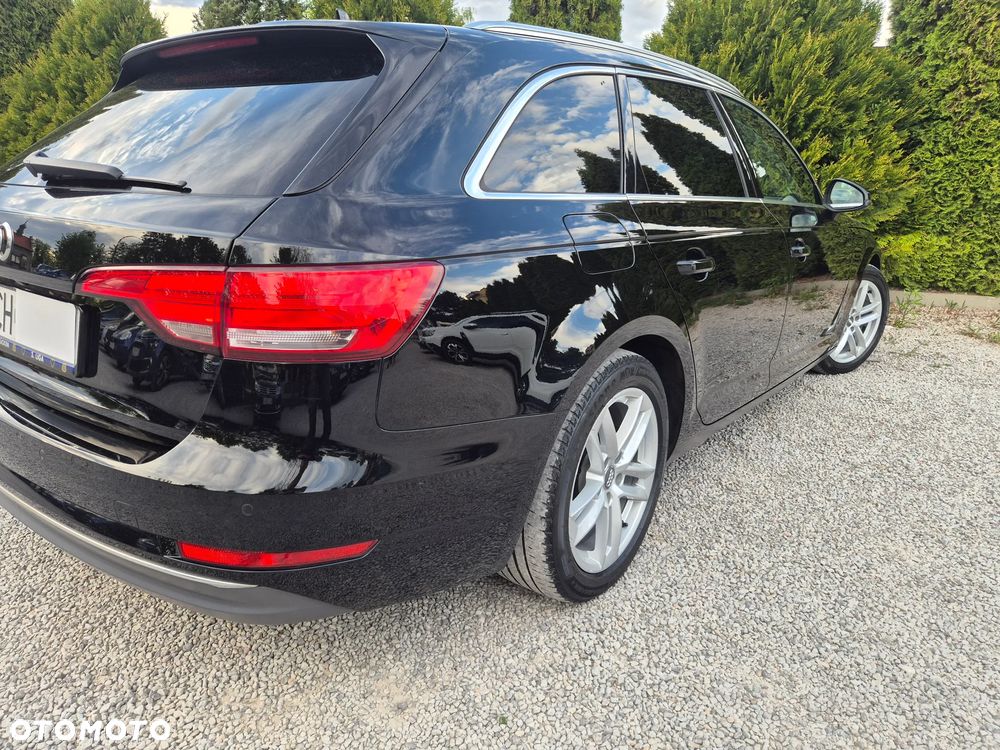 Audi A4 Avant 2.0 TDI ultra S tronic sport - 13
