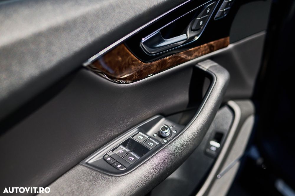 Audi Q7 3.0 TFSI Quattro Tiptronic - 10