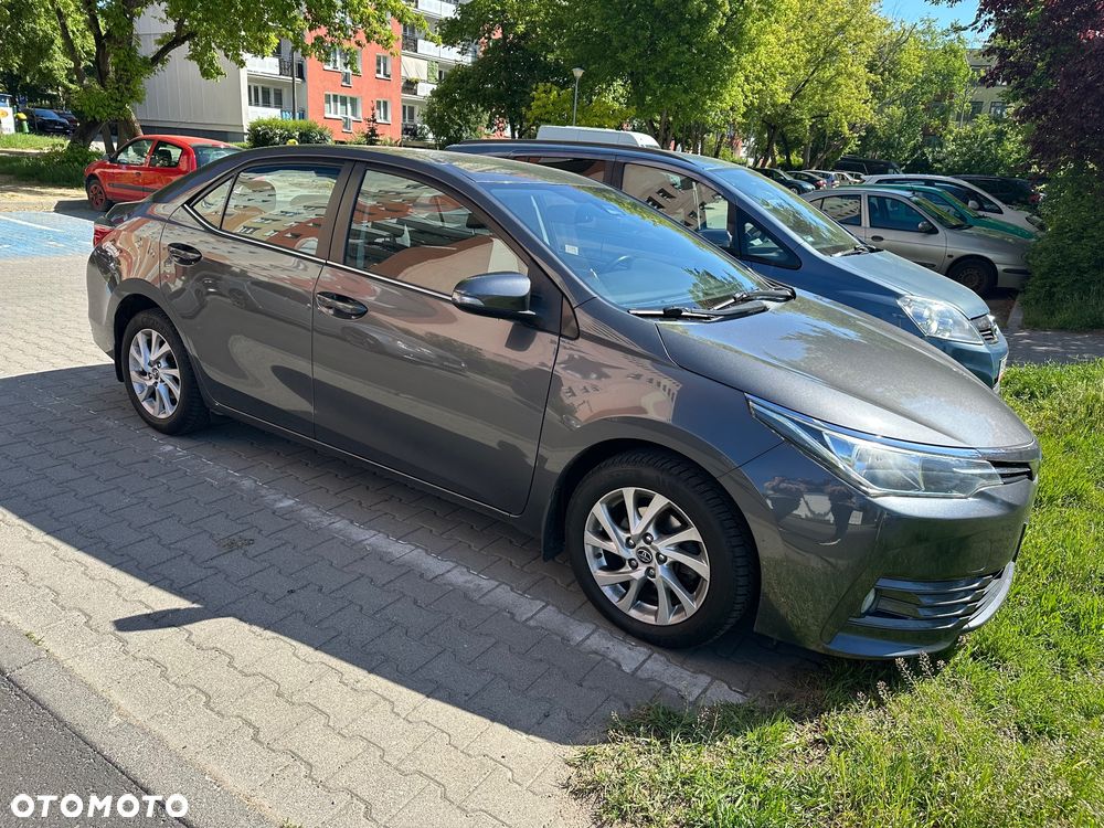 Toyota Corolla 1.6 Active EU6 - 4